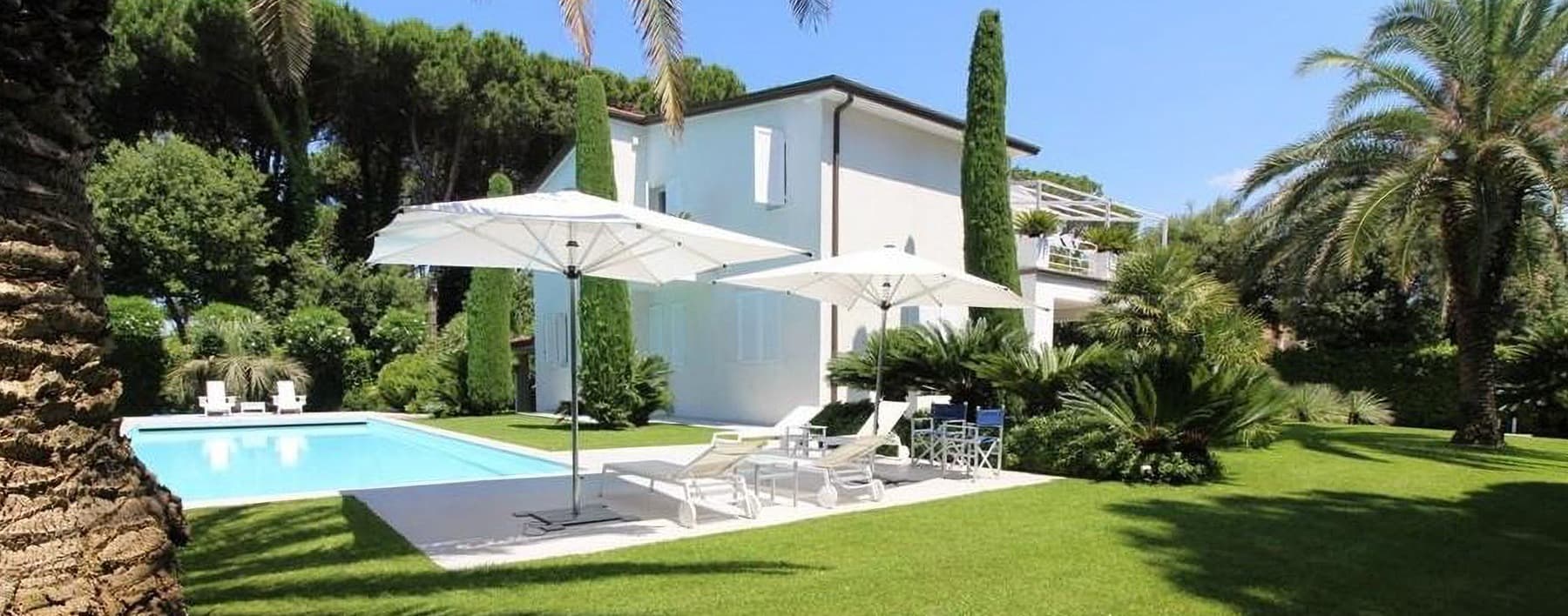Elegant Villa in Forte dei Marmi, Tuscany