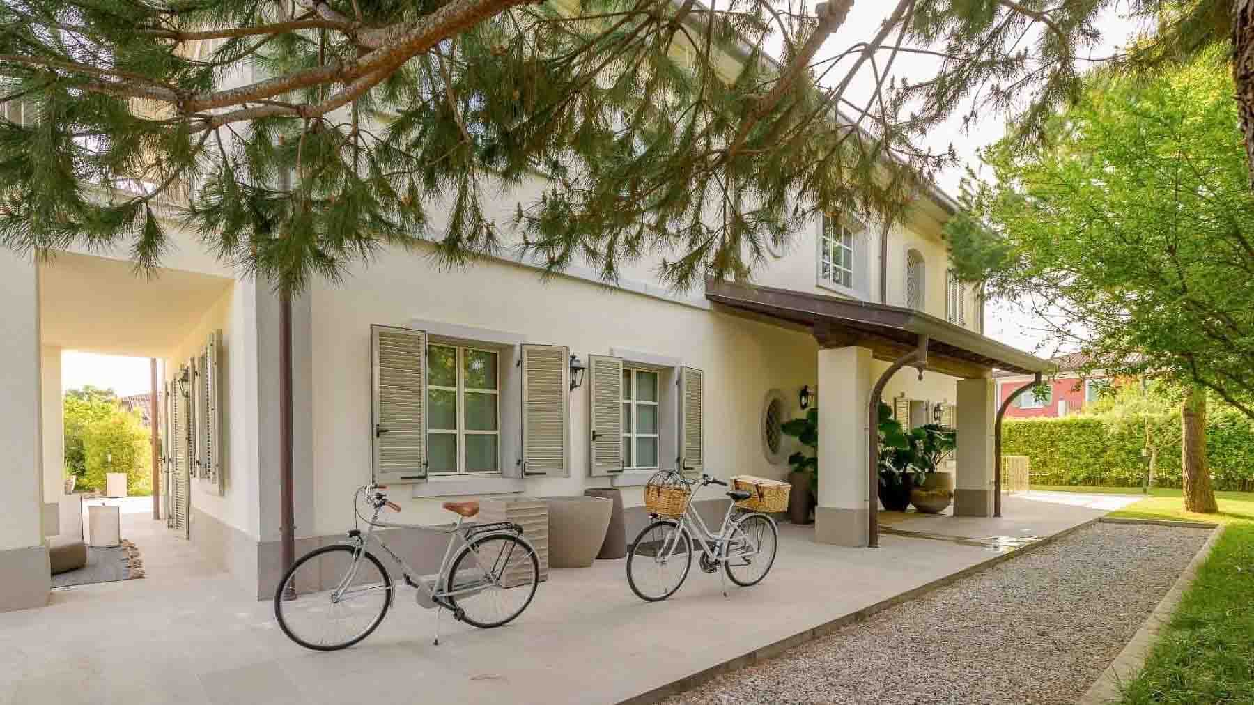 Villa con piscina a Forte dei Marmi, Toscana