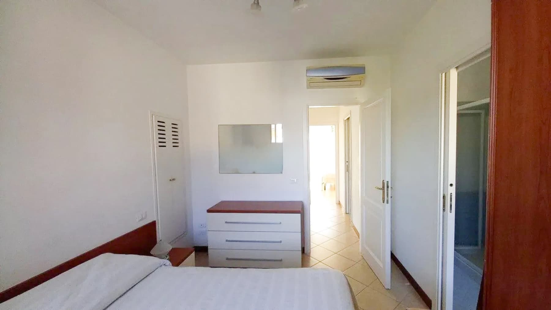Villa indipendente a Forte dei Marmi, vicina al mare