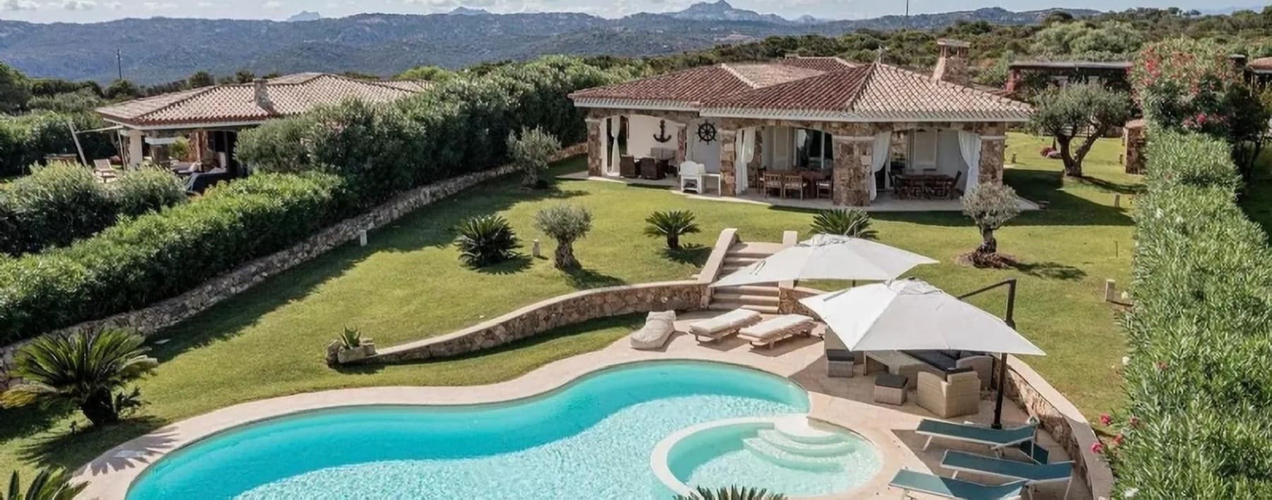 Villa in Porto Cervo, Sardinia: Stunning Location
