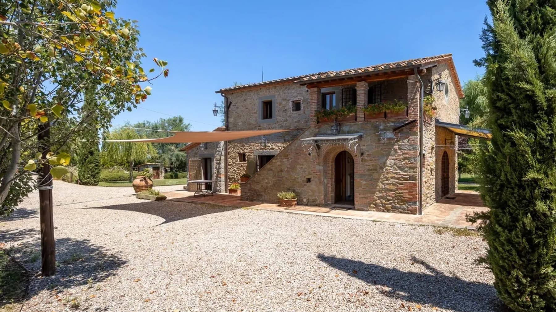 Rustic Country House in Cortona, Tuscany