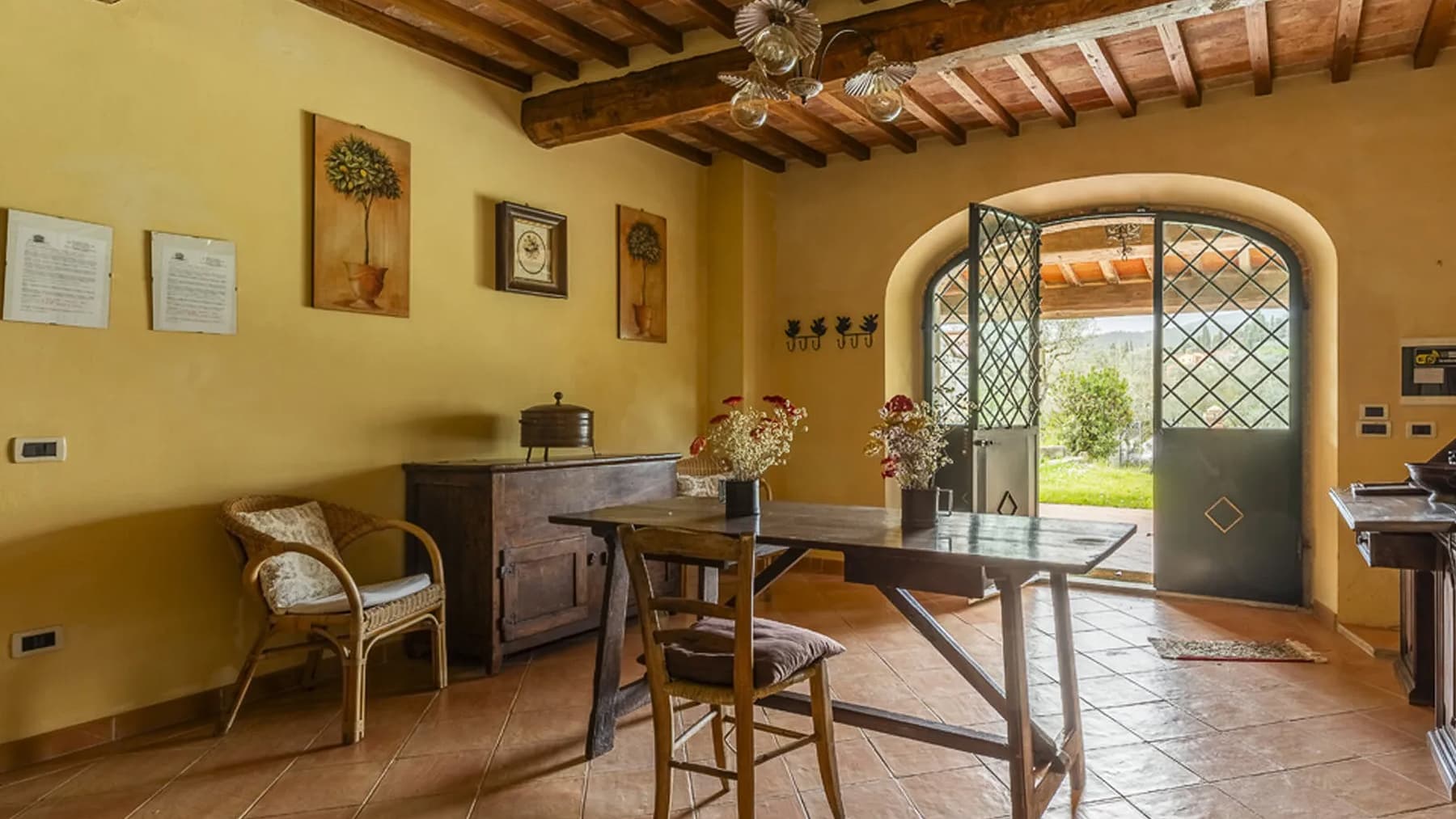 Interiors (24)