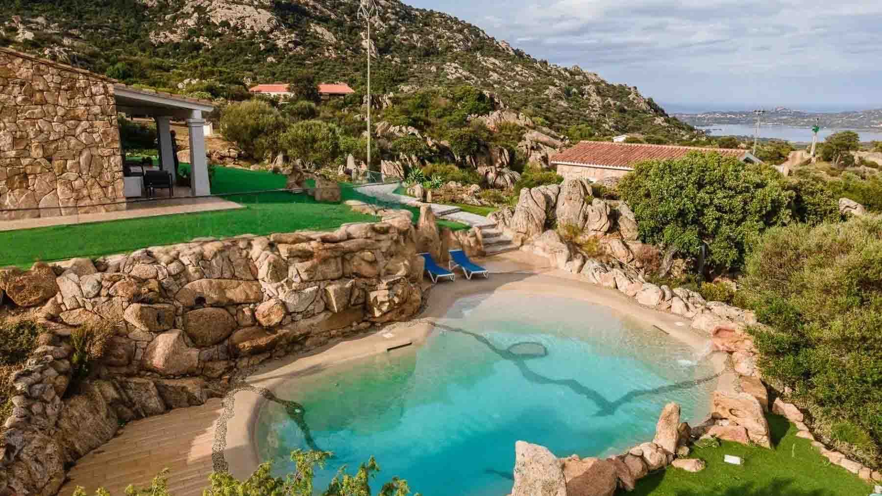 Villa esclusiva a Olbia, Sardegna con vista panoramica