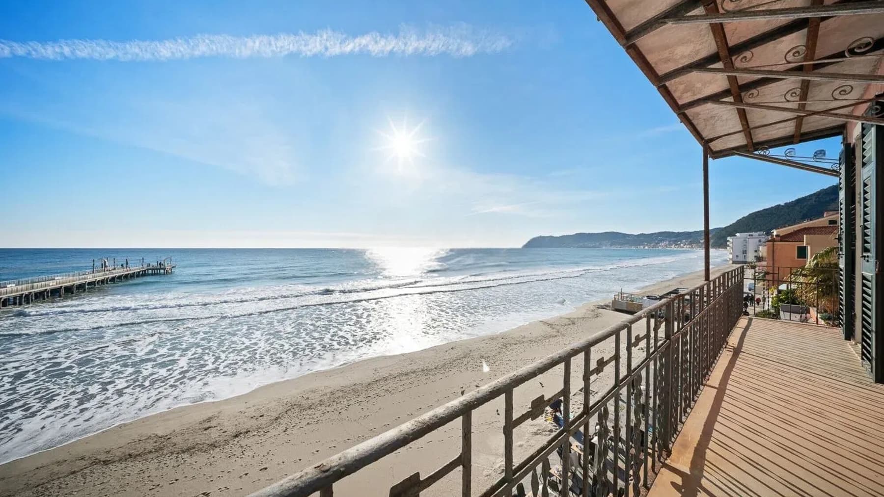 Appartamento esclusivo fronte mare ad Alassio
