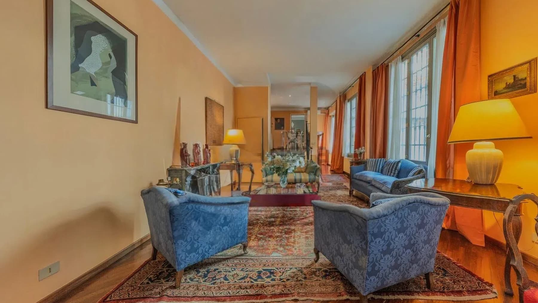 Appartamento d'epoca con terrazzo nel cuore di Torino