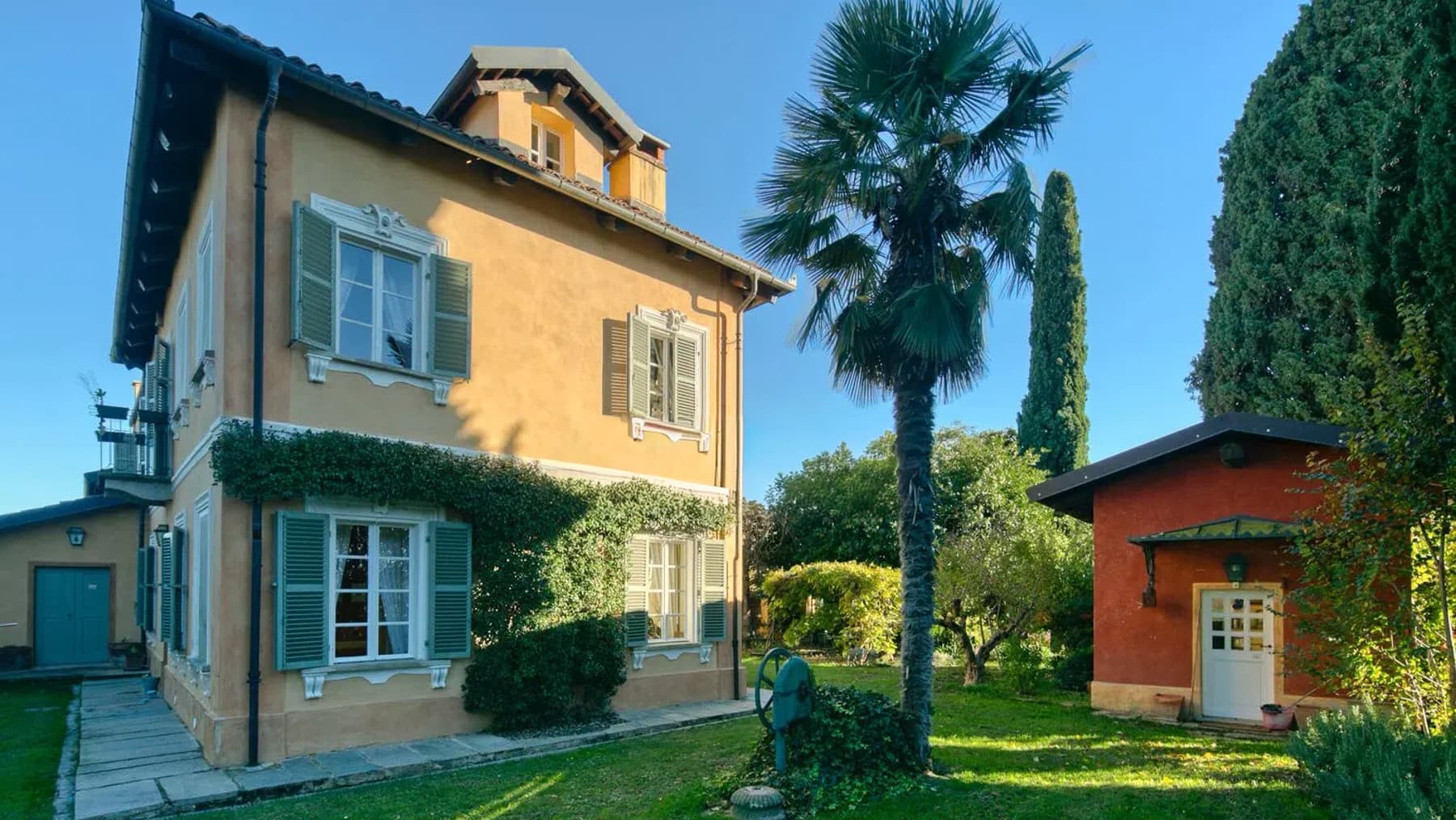 Villa storica con vista panoramica a Chieri, 800 mq