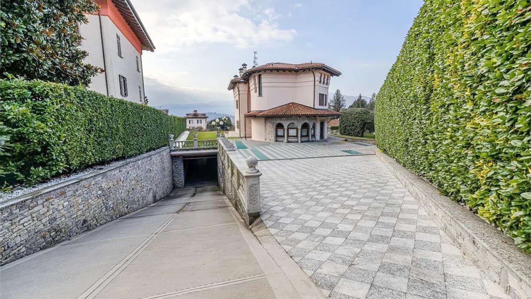 Charming Villa in Pallanza, Piedmont