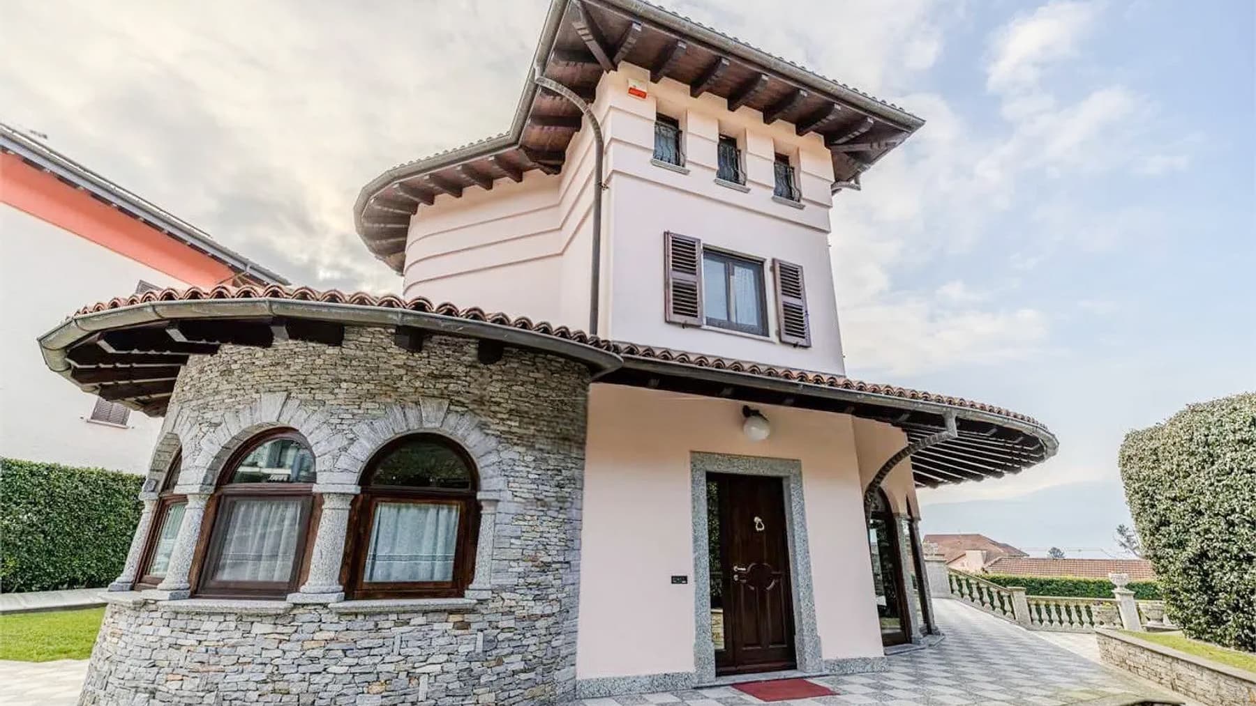 Charming Villa in Pallanza, Piedmont