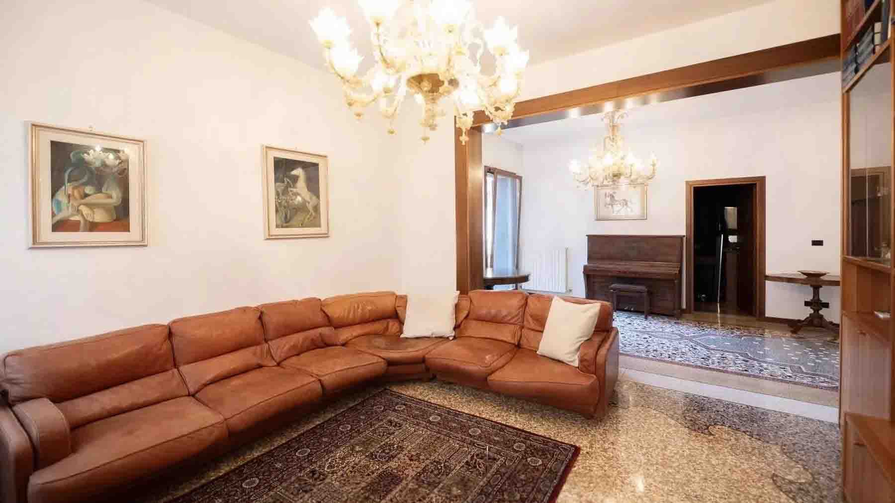 Appartamento spazioso a Venezia, zona Cannaregio