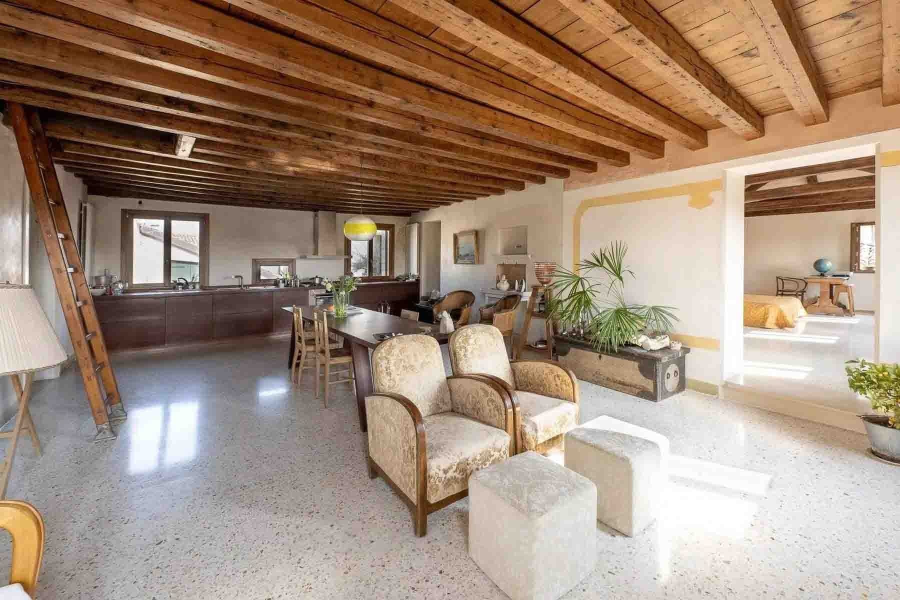 Penthouse in Venice, Veneto with Stunning Views