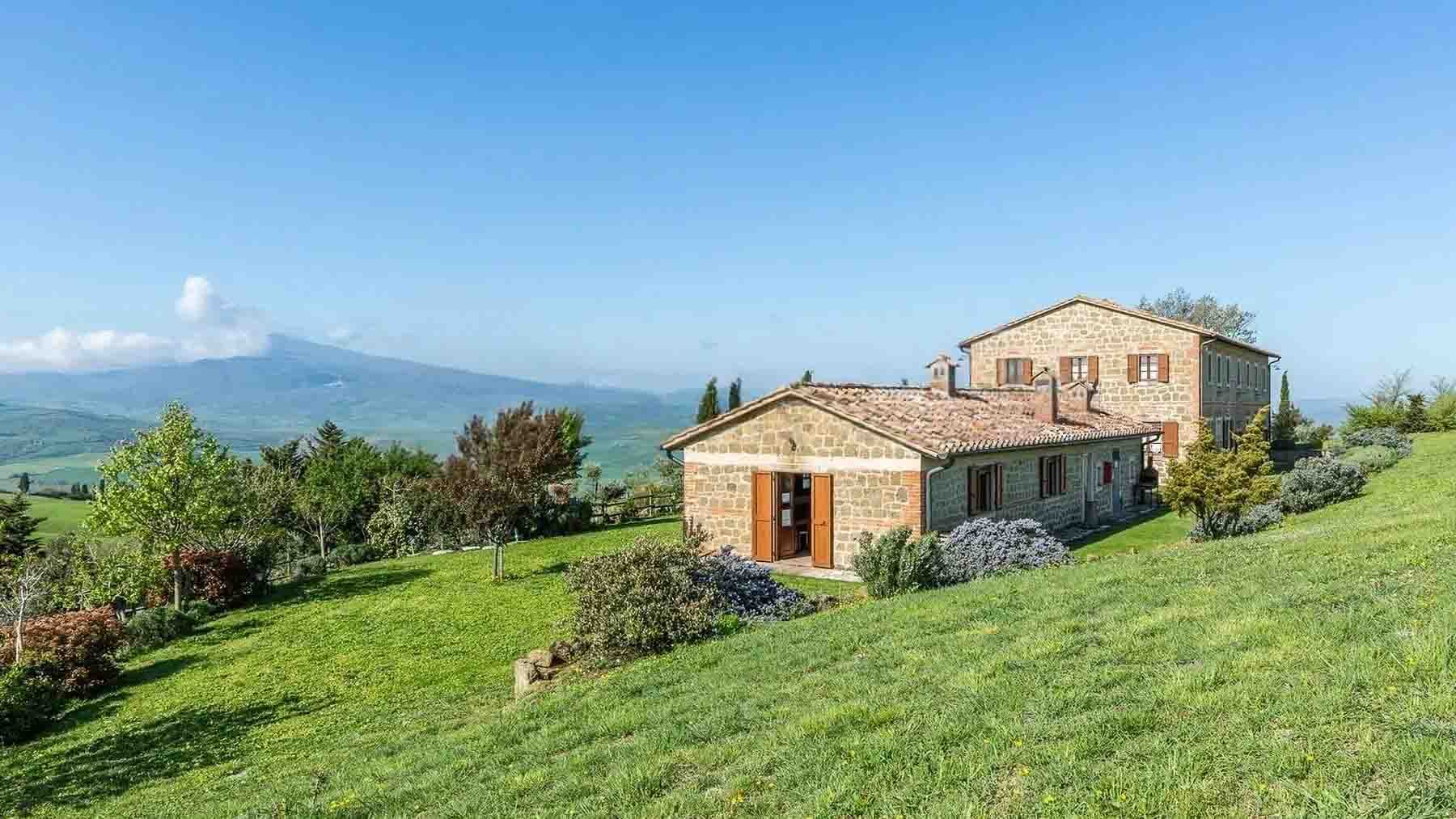 Rustic Country House in Val d’Orcia, Tuscany