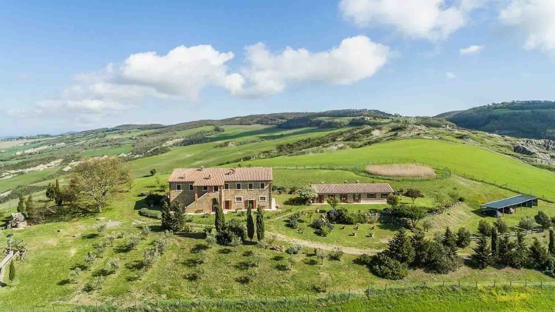 Rustic Country House in Val d’Orcia, Tuscany