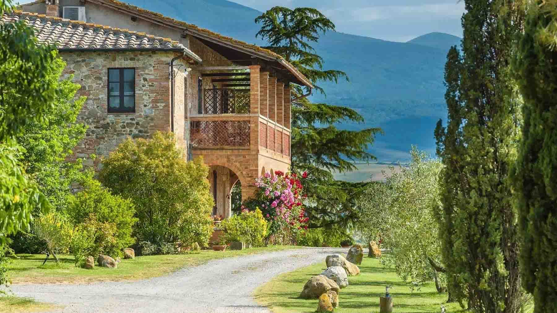 Casale con piscina e parco in Val d'Orcia, Pienza