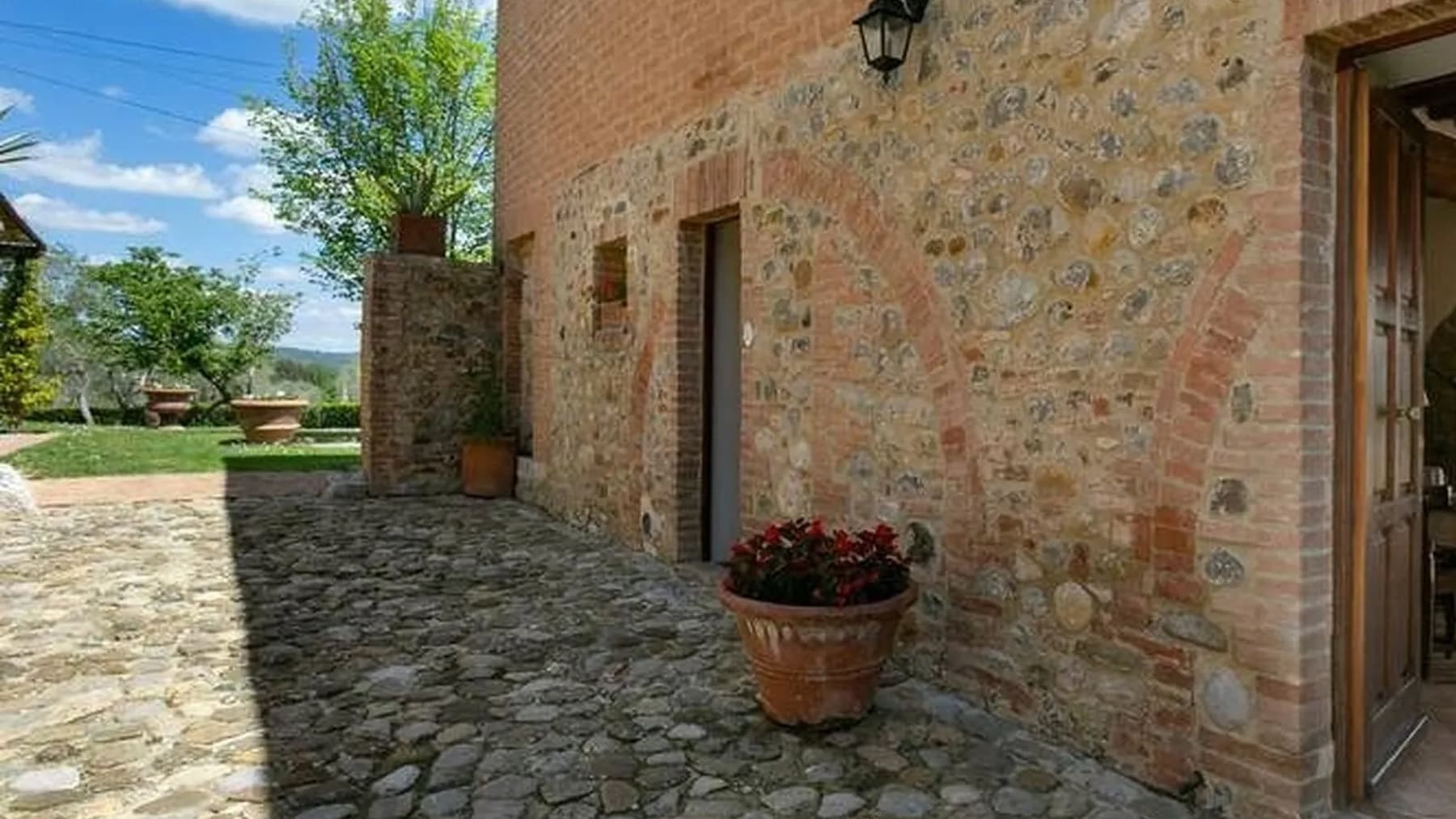 Casale affascinante in Toscana, nel cuore di Siena