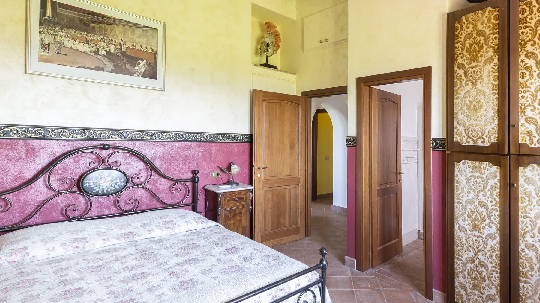 Casale autentico a Todi, cuore dell'Umbria