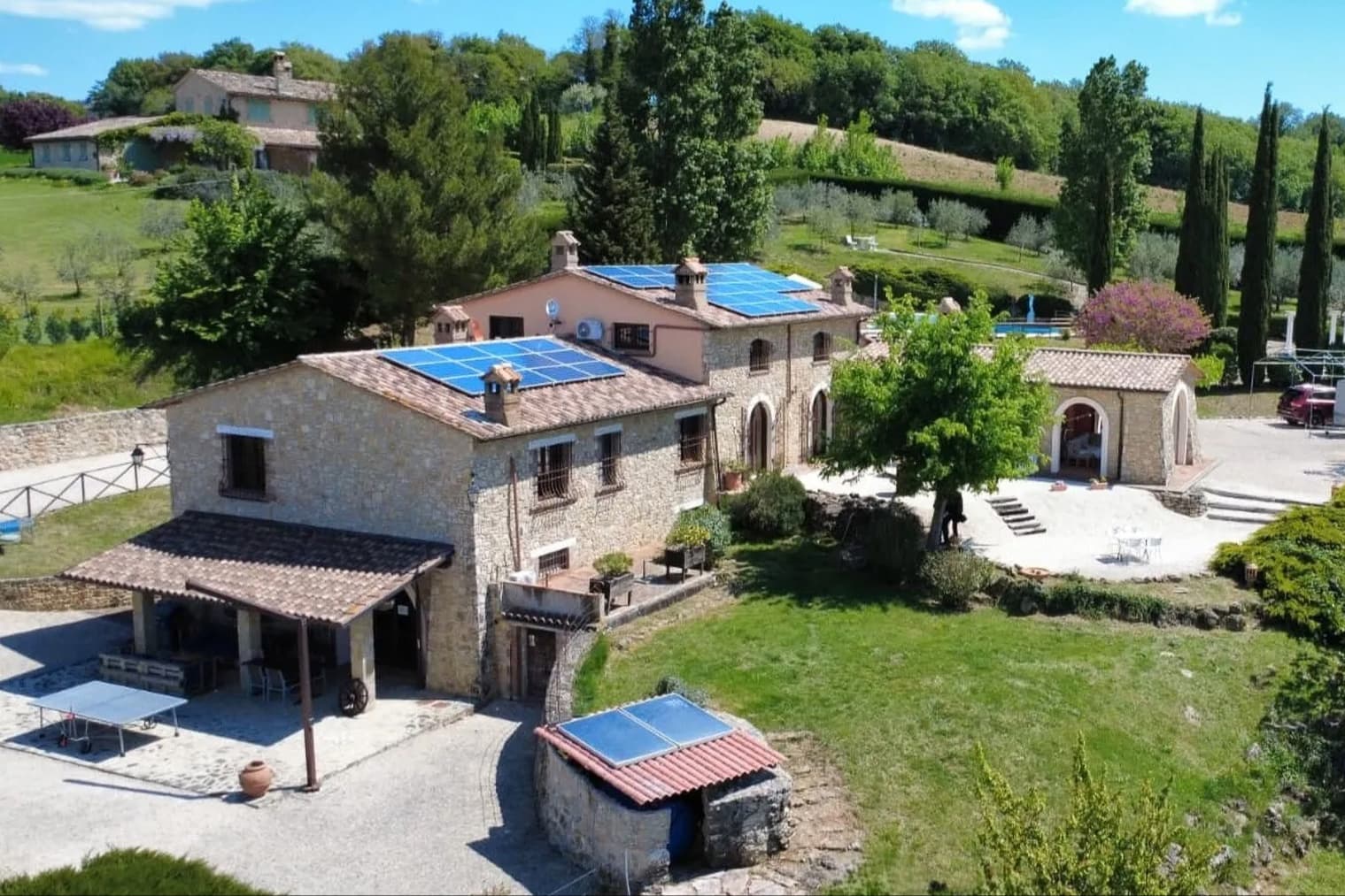 Casale autentico a Todi, cuore dell'Umbria