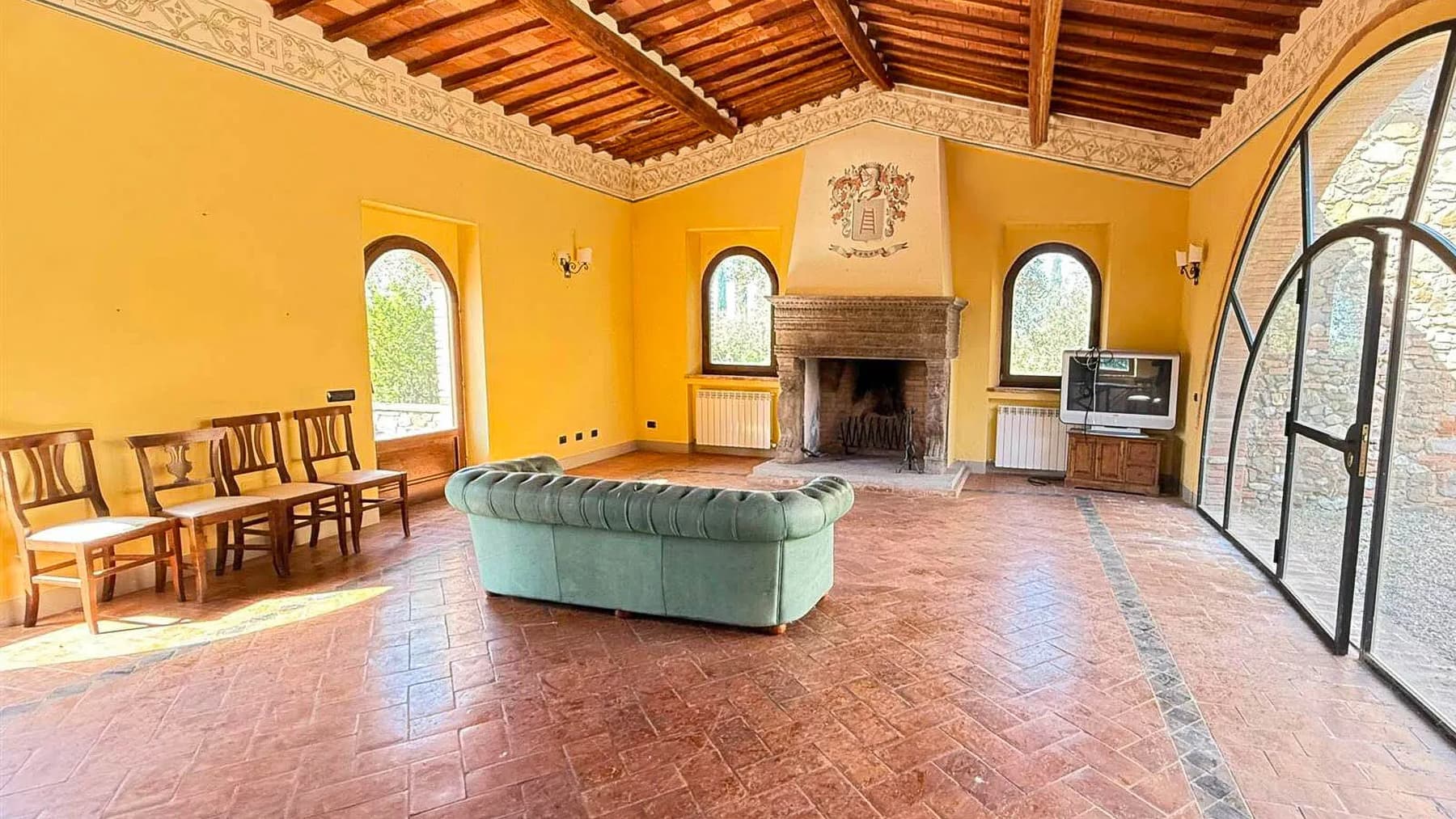 Interiors (11)