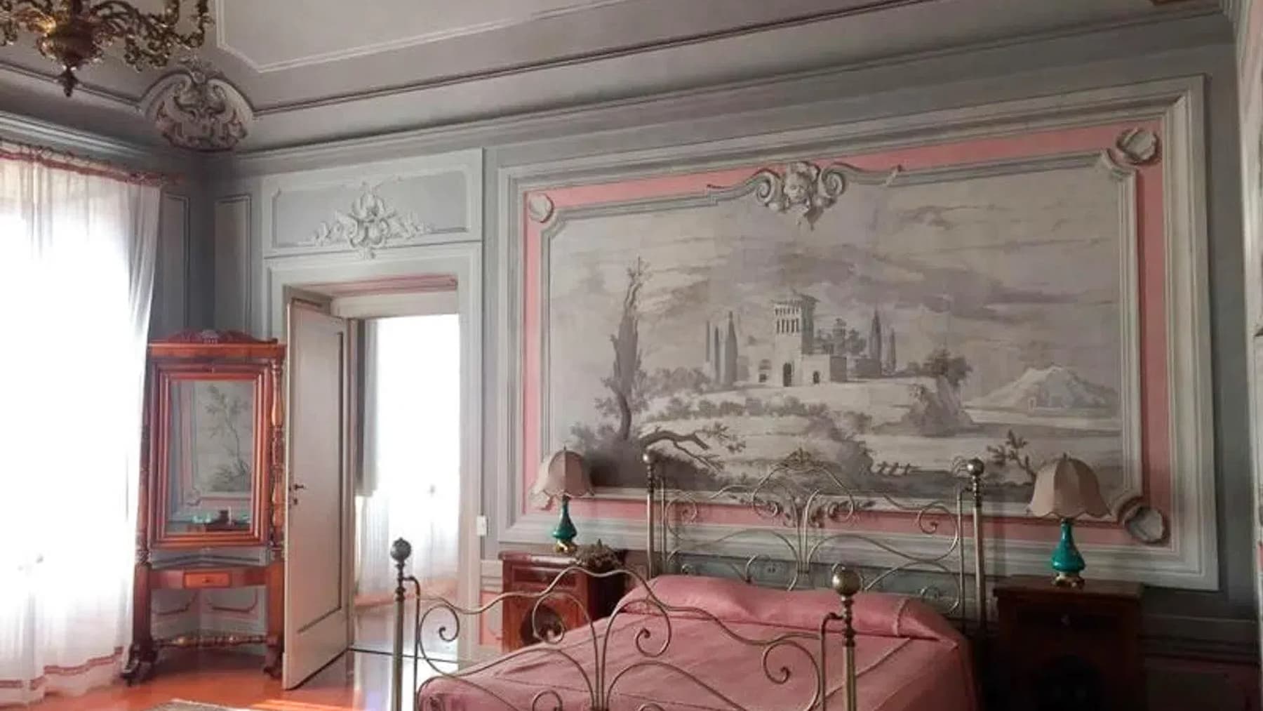 Villa storica sulle colline di Pistoia, Toscana