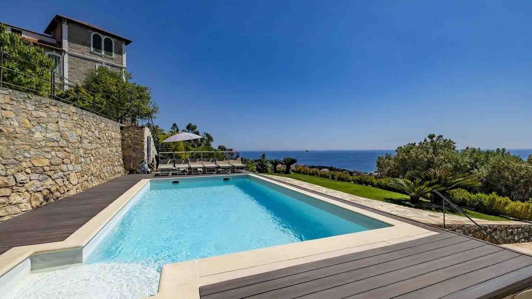 Elegant Villa in Bordighera, Liguria's Charm