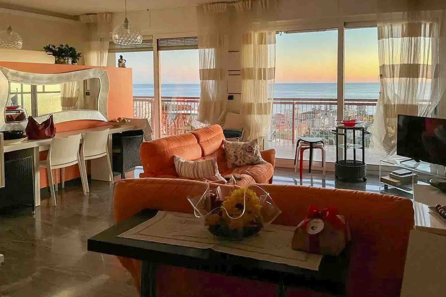 Penthouse in Scenic Bordighera, Liguria