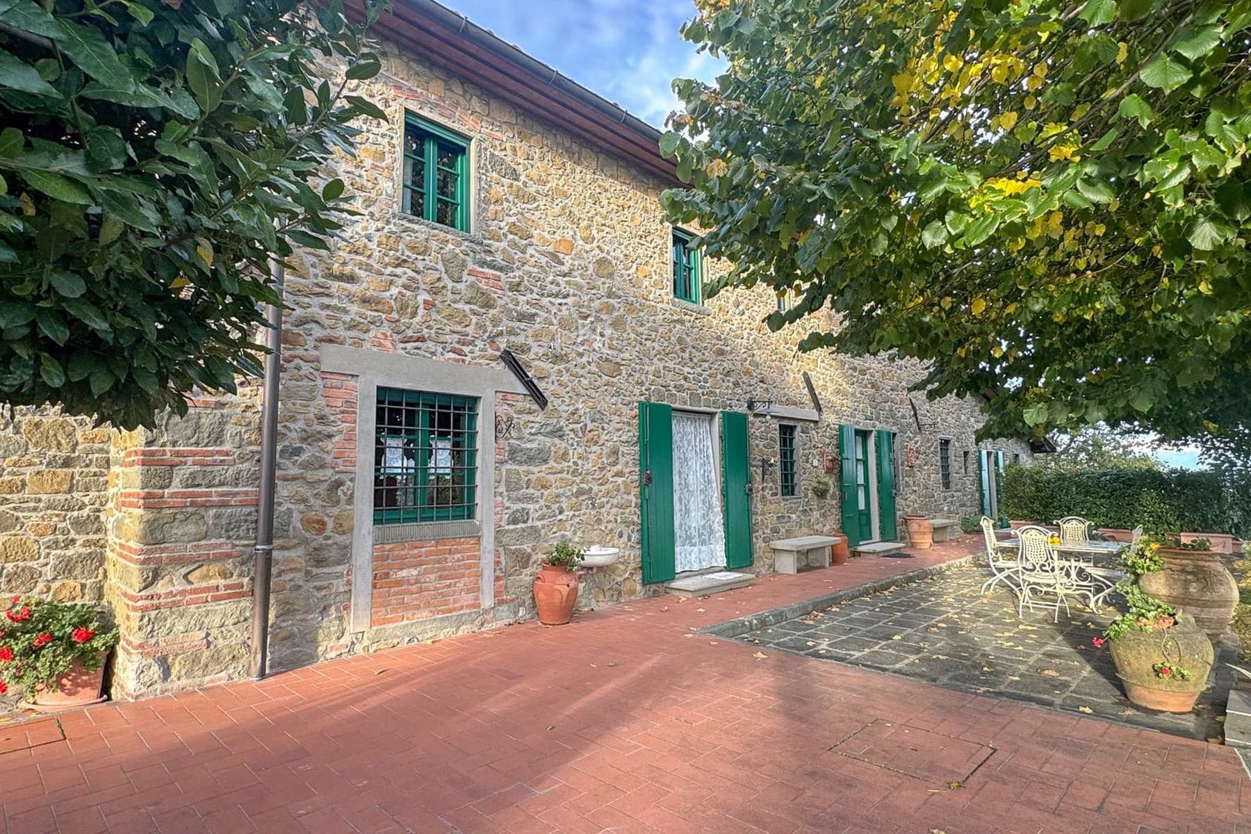 Casa indipendente a Montecatini Terme, fascino toscano
