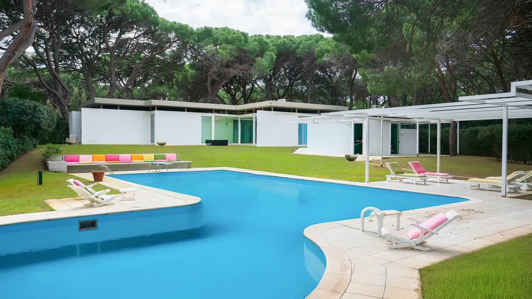 Villa di Lusso a Le Rocchette, Toscana, 280 mq