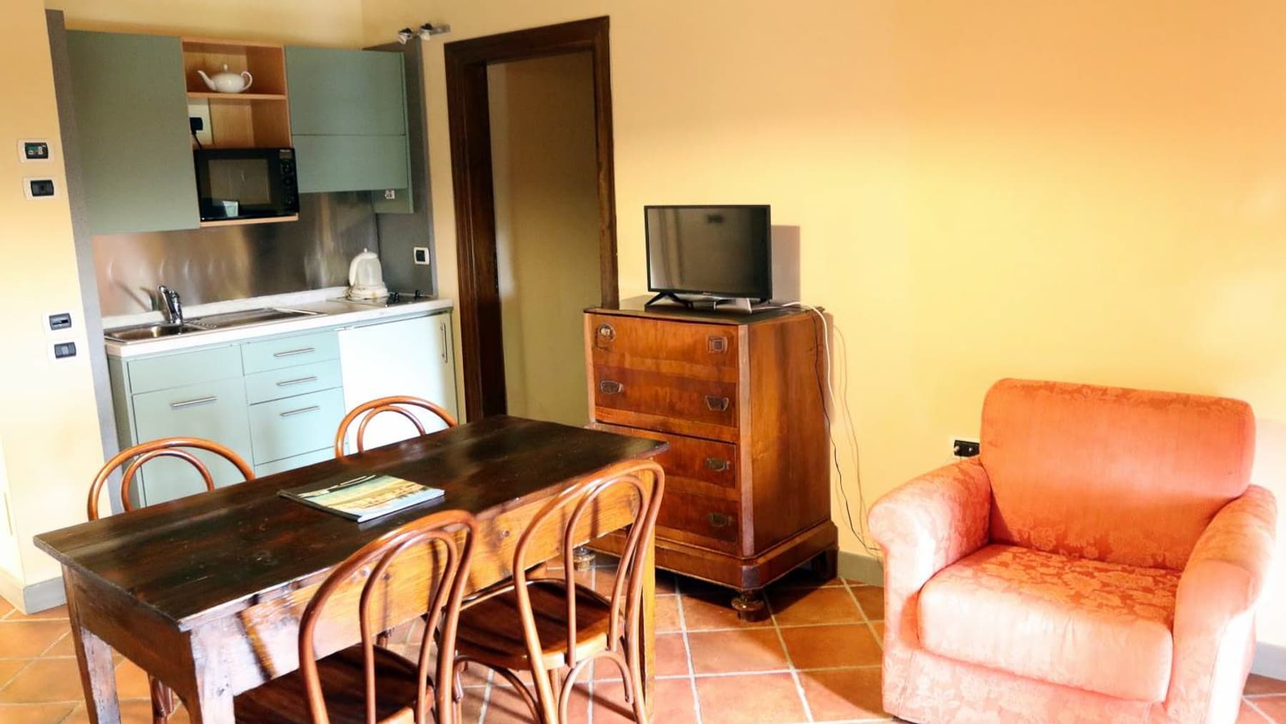 Tenuta-Complesso a San Casciano, Chianti, Toscana