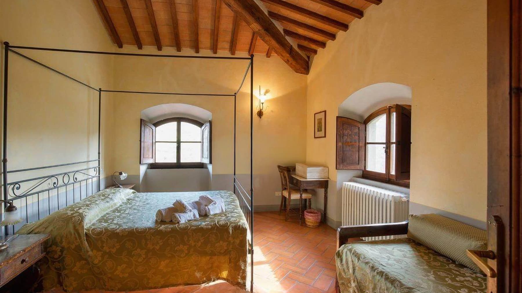 Villa storica in Toscana, Il Ferruzzi con piscina