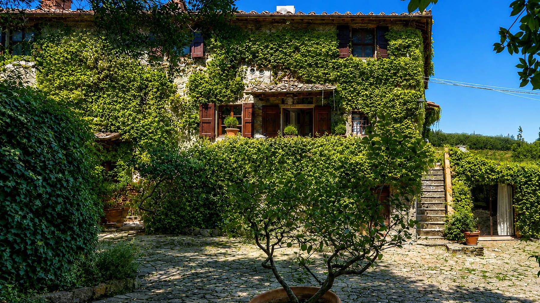 Rustic Country House in Chianti, Tuscany