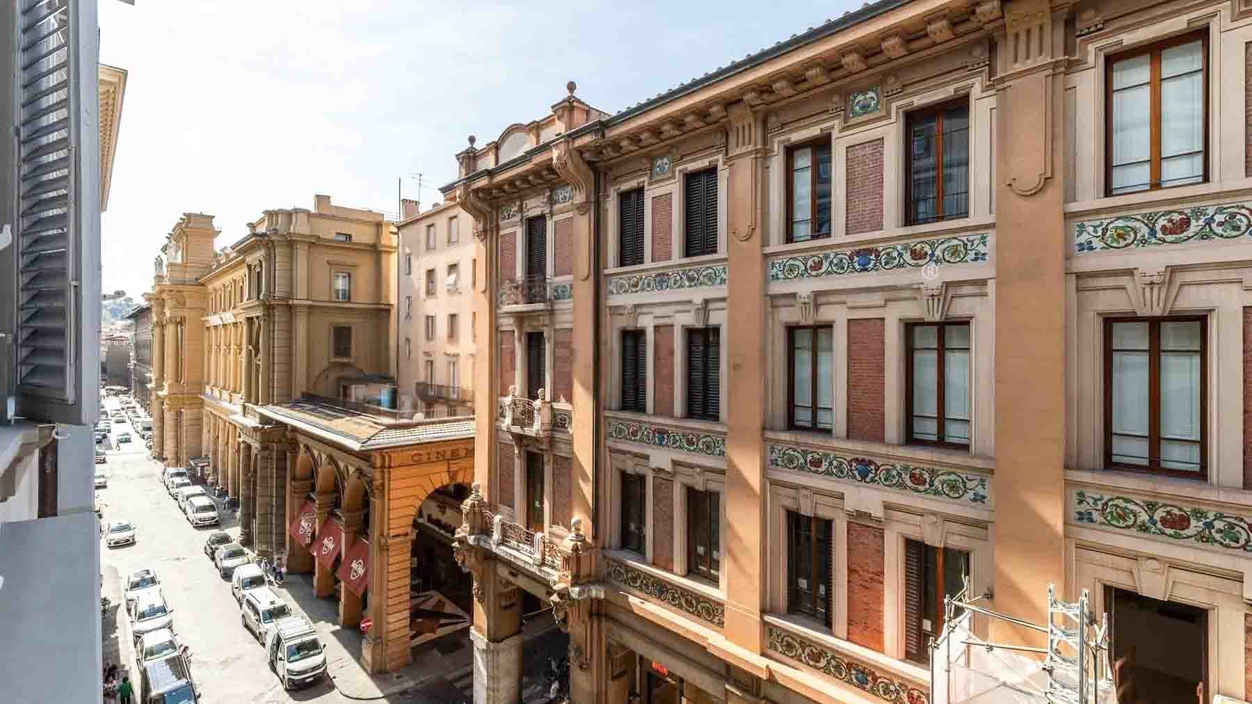 Exteriors (2)