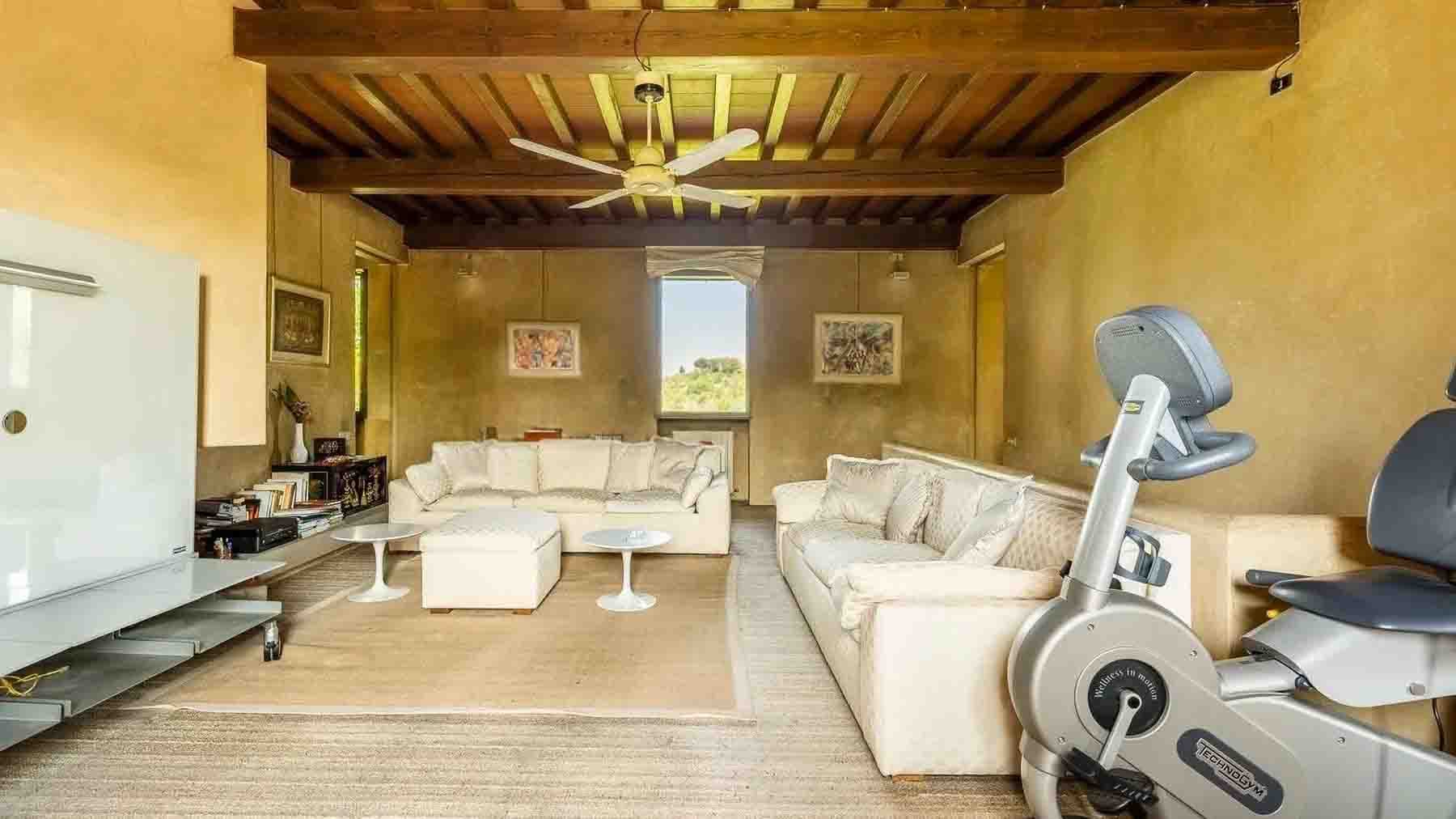 Charming Country House in Florence, Tuscany