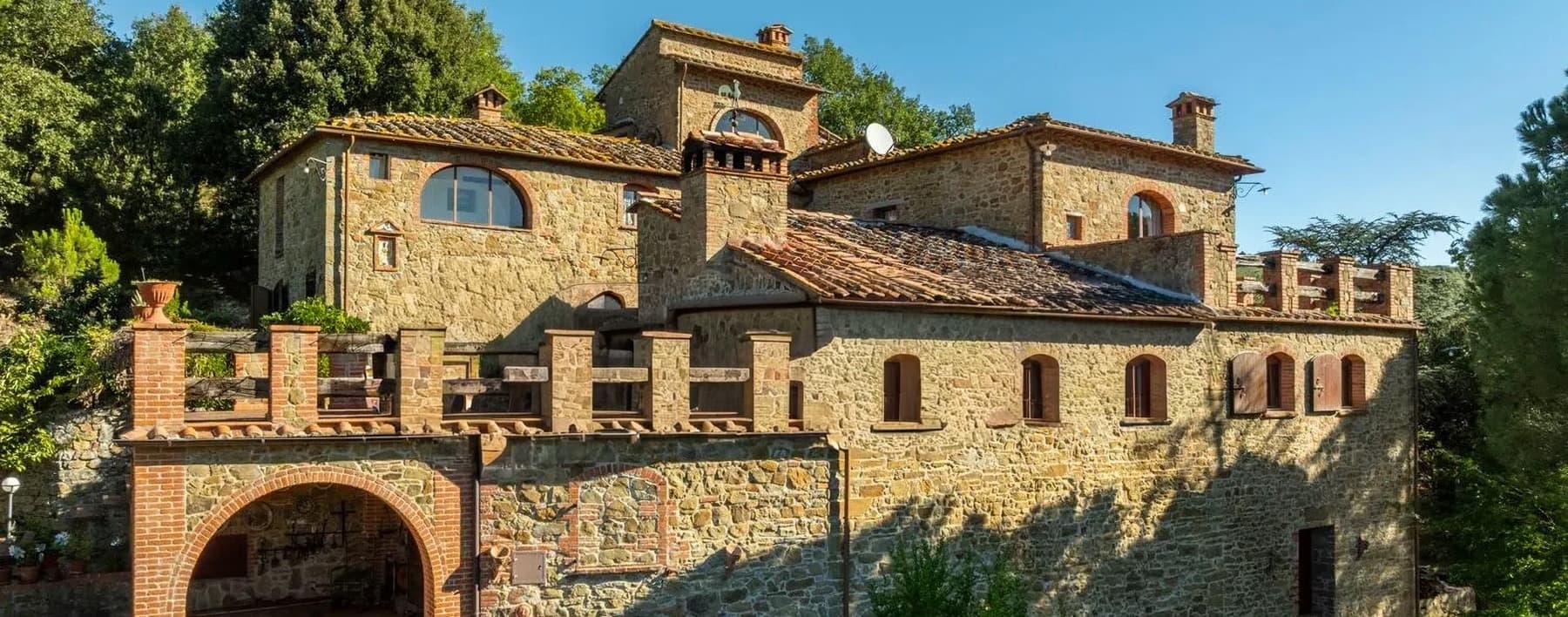 Charming Country House in Sinalunga, Tuscany