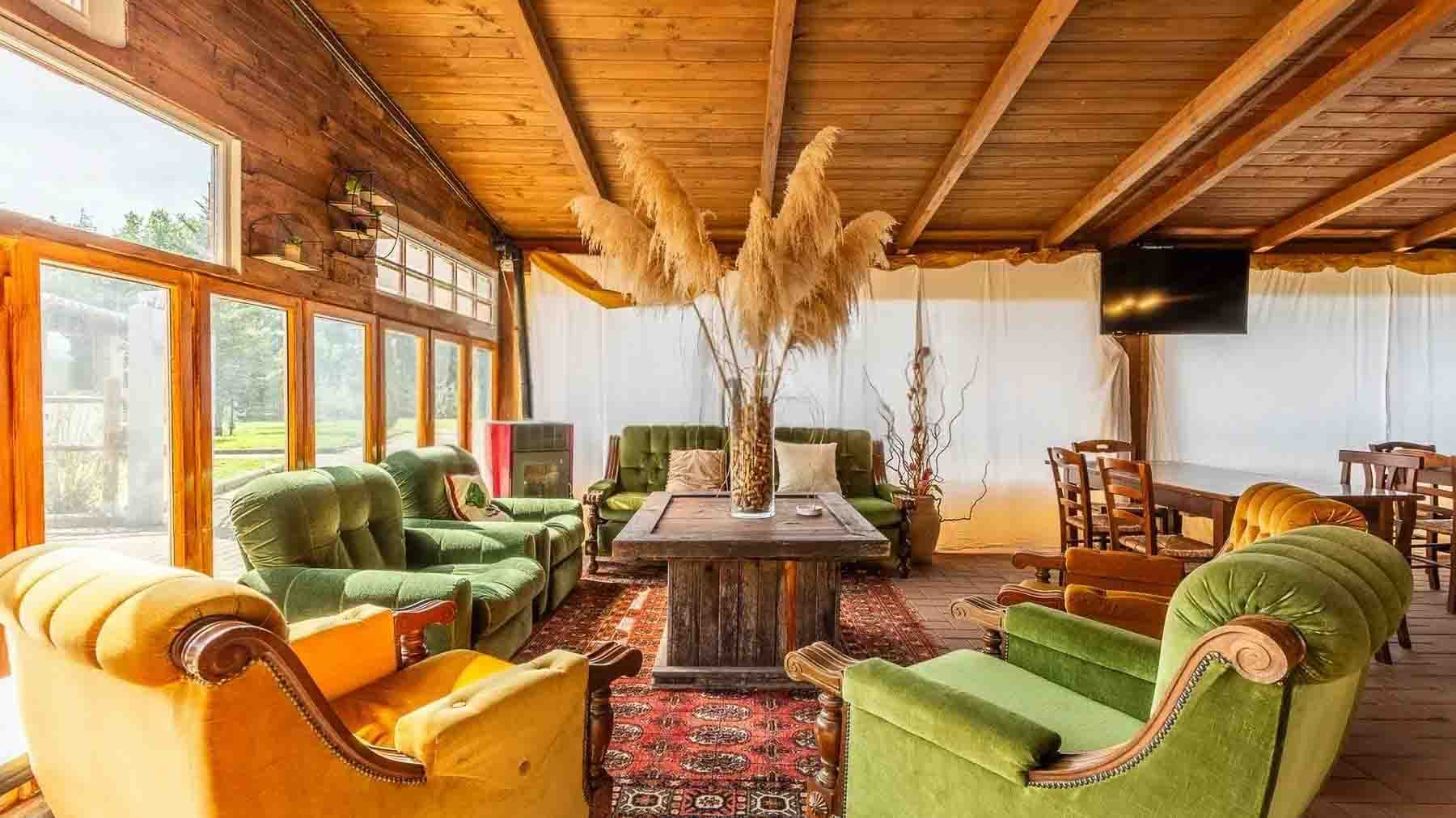 Interiors (21)
