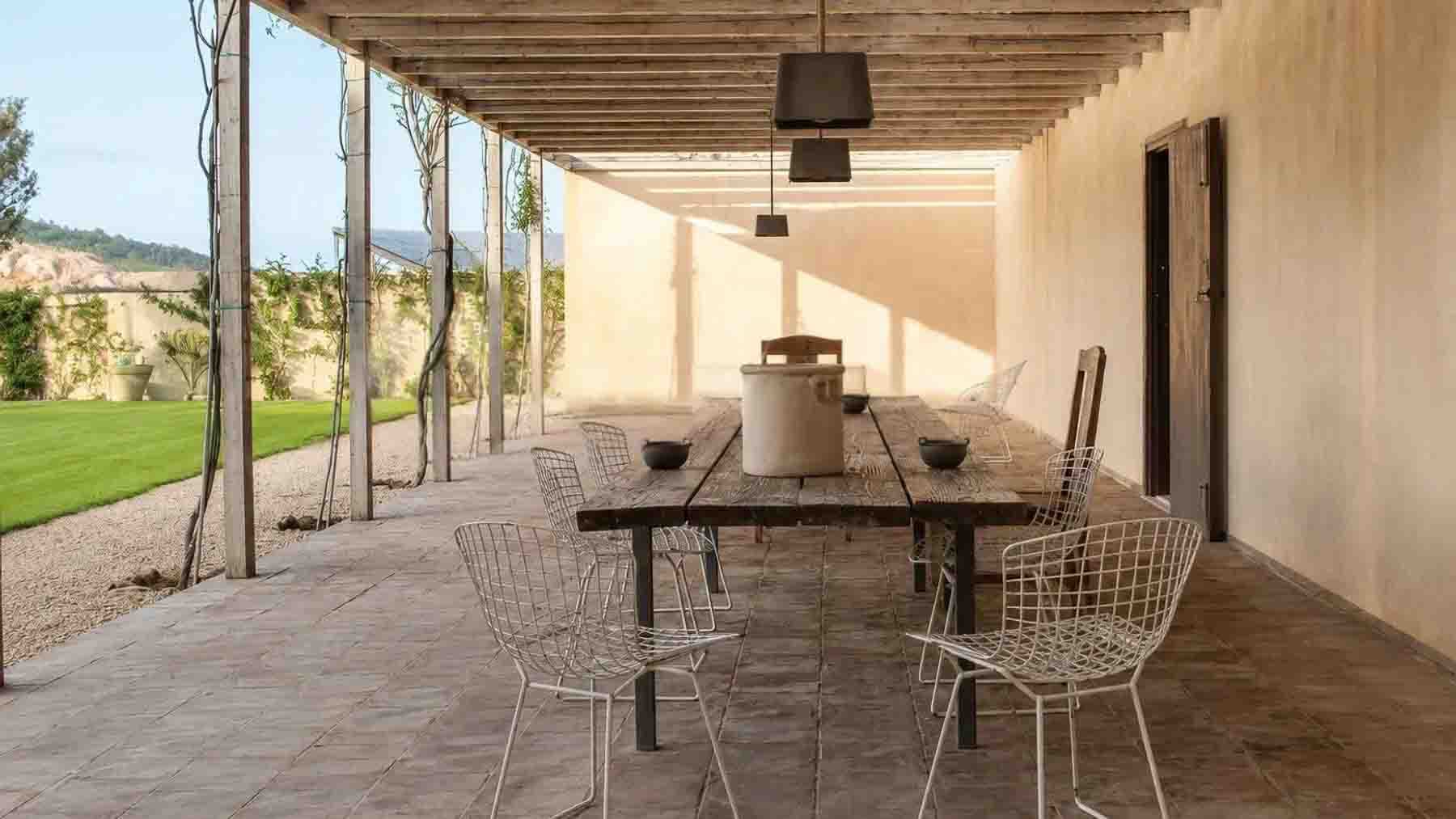 Exteriors (12)