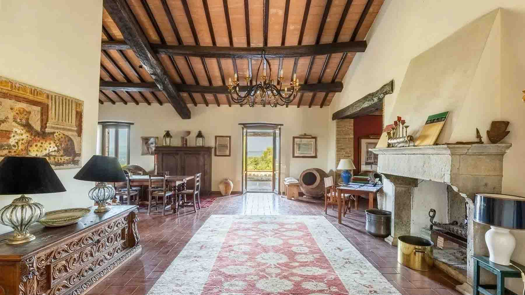 Interiors (26)