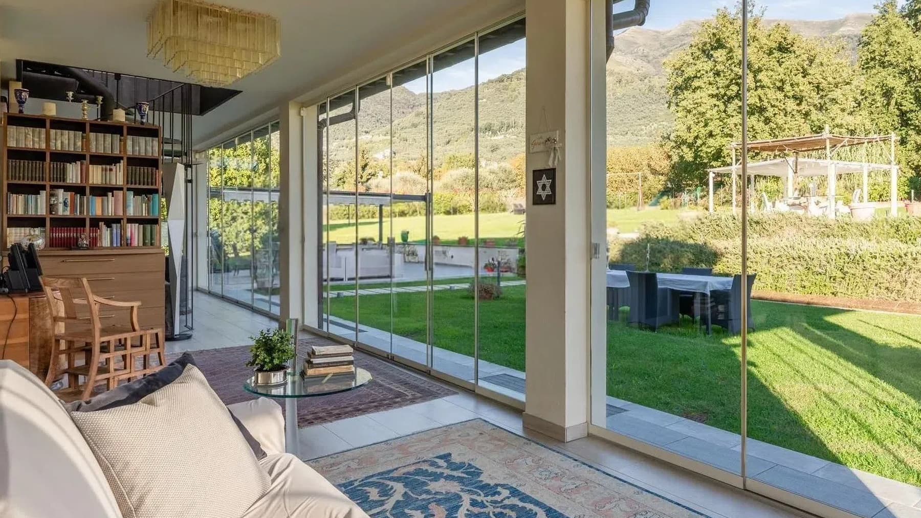Villa di lusso a Camaiore, Versilia con piscina e parco
