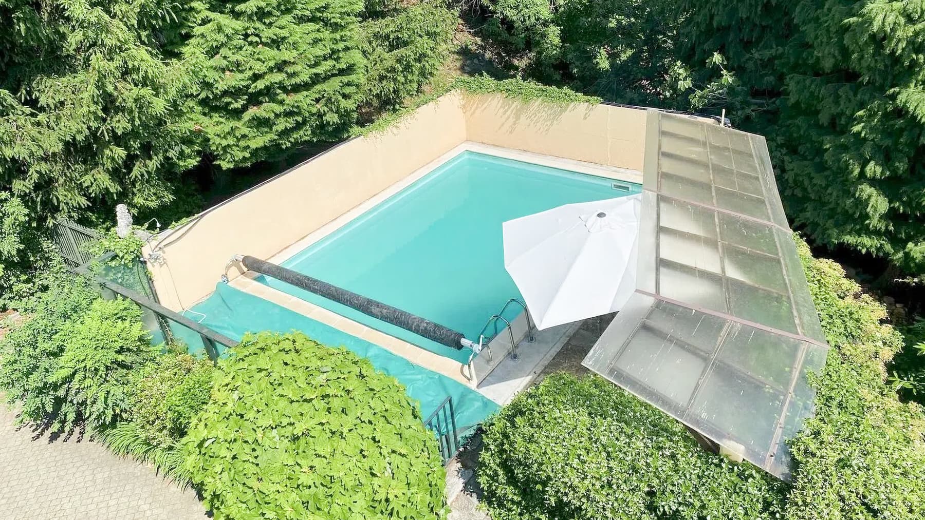 Villa di design a Calozzo, Lago di Como con piscina