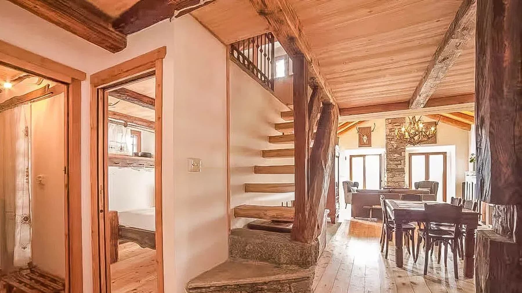 Interiors (14)