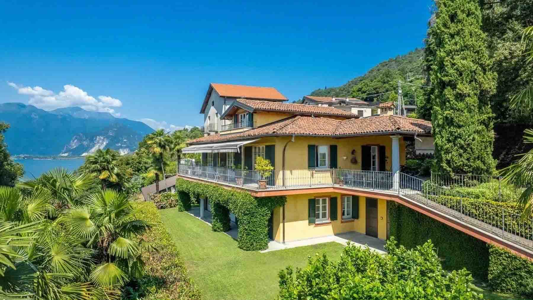 Villa in Verbania Overlooking Lake Maggiore, Piedmont
