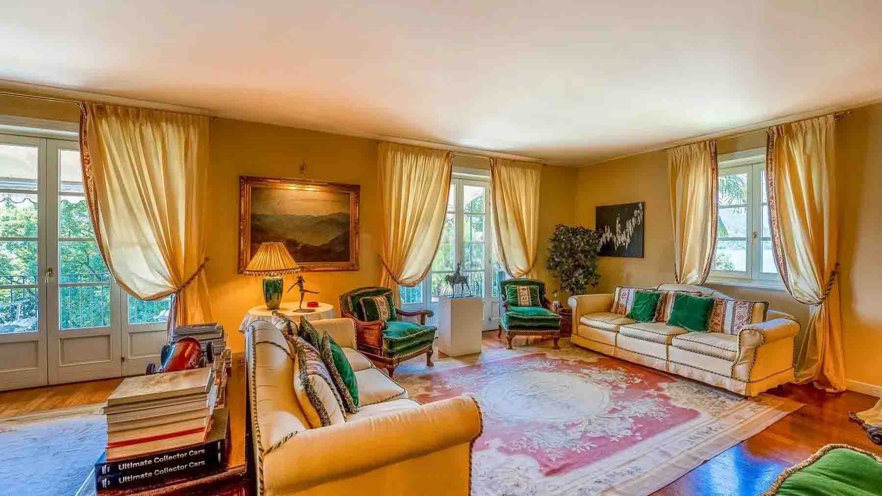 Interiors (11)