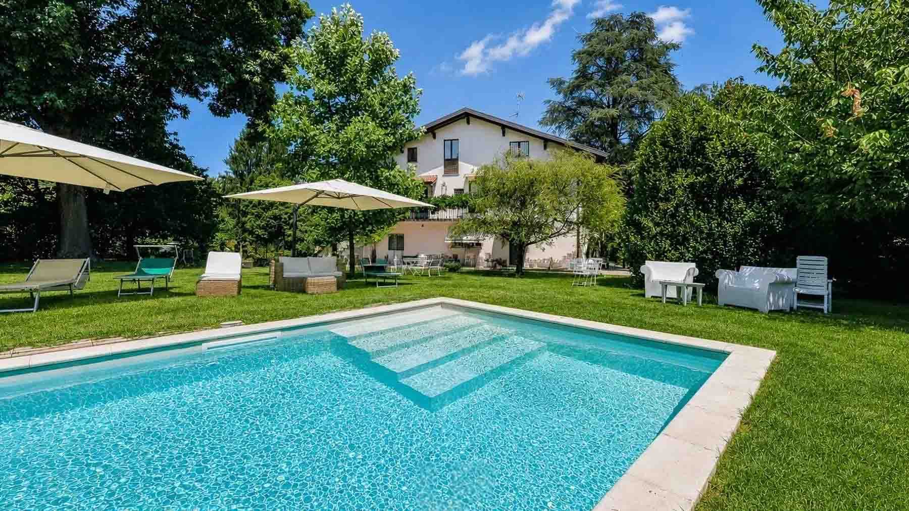 Charming Villa in Castelletto sopra Ticino, Piedmont
