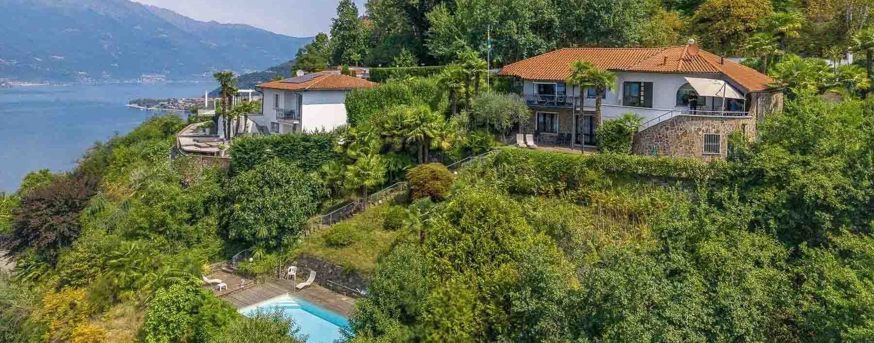 Villa in Luino, Lago Maggiore, Lombardia Charm
