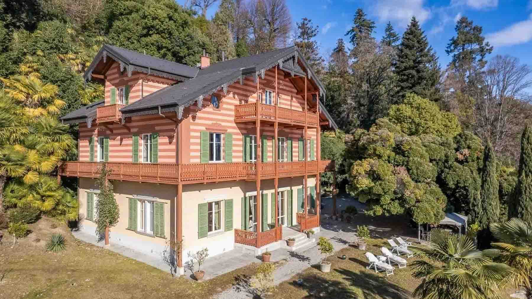 Villa in Ghiffa Overlooking Lago Maggiore, Piedmont