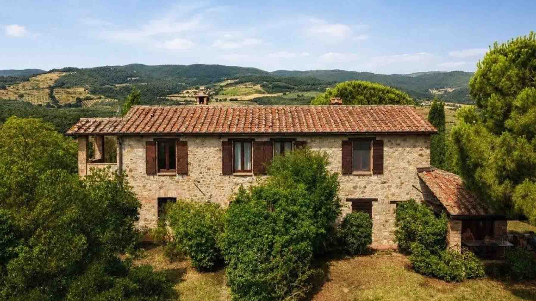 Casale ristrutturato con piscina in Umbria, Fabro