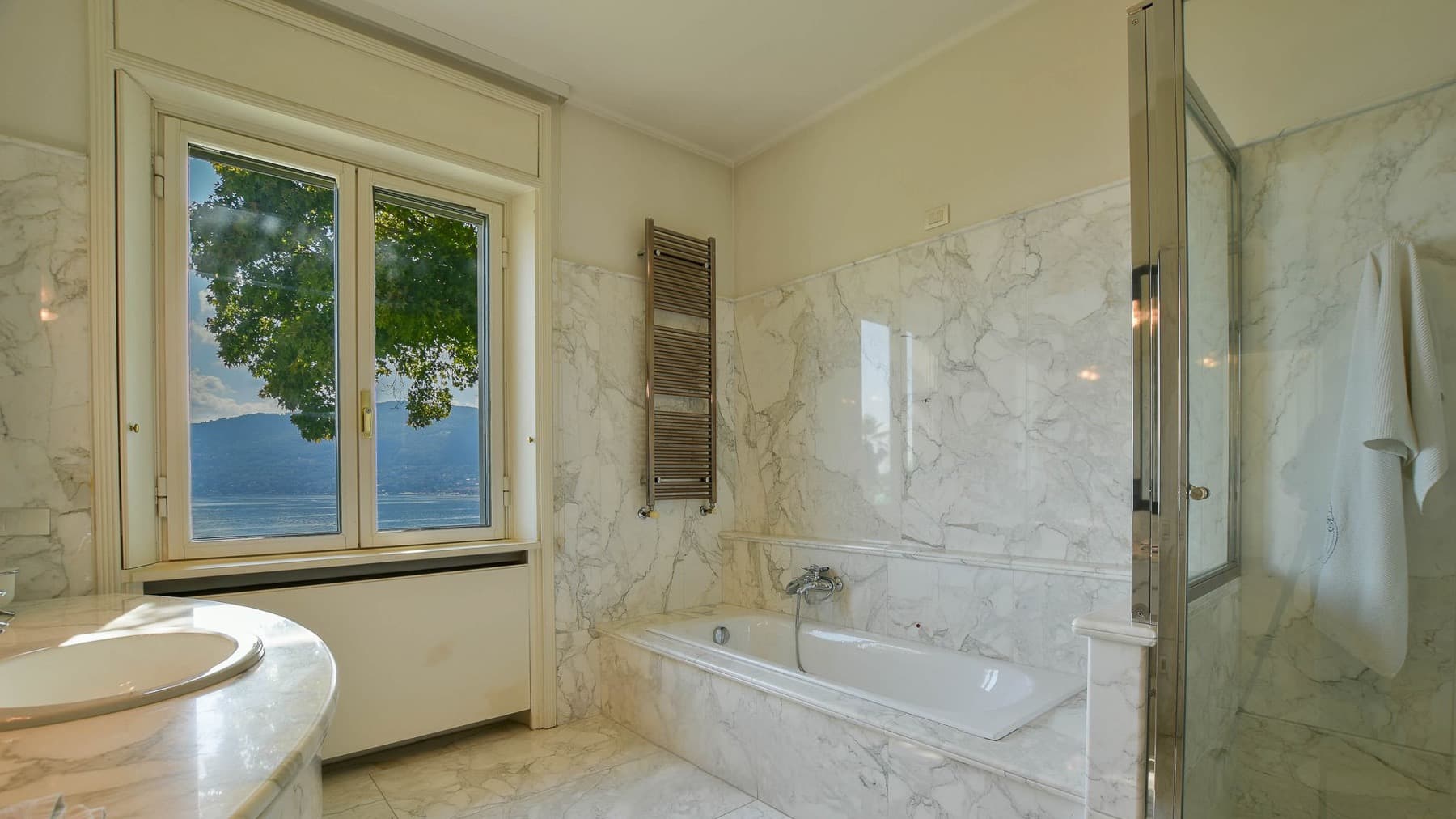 Villa esclusiva a Pallanza con vista sul Lago Maggiore