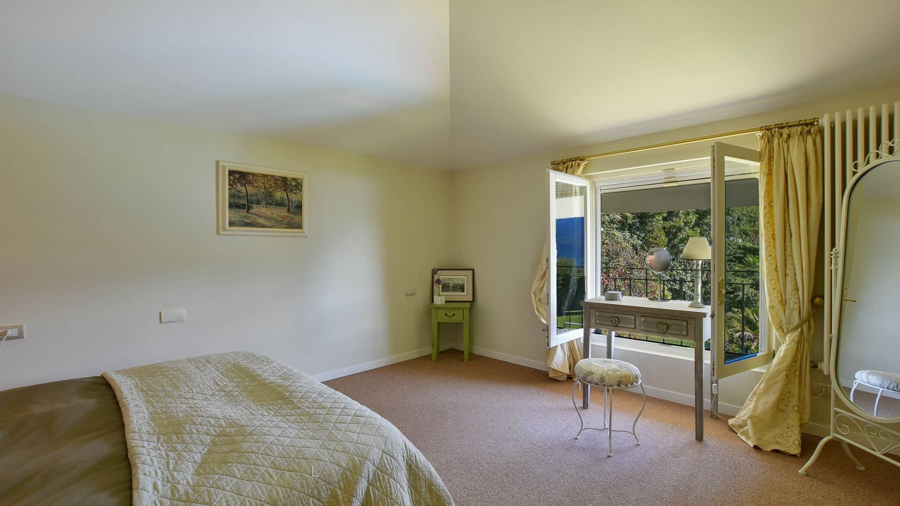 Villa esclusiva ad Arizzano, vista sul Lago Maggiore