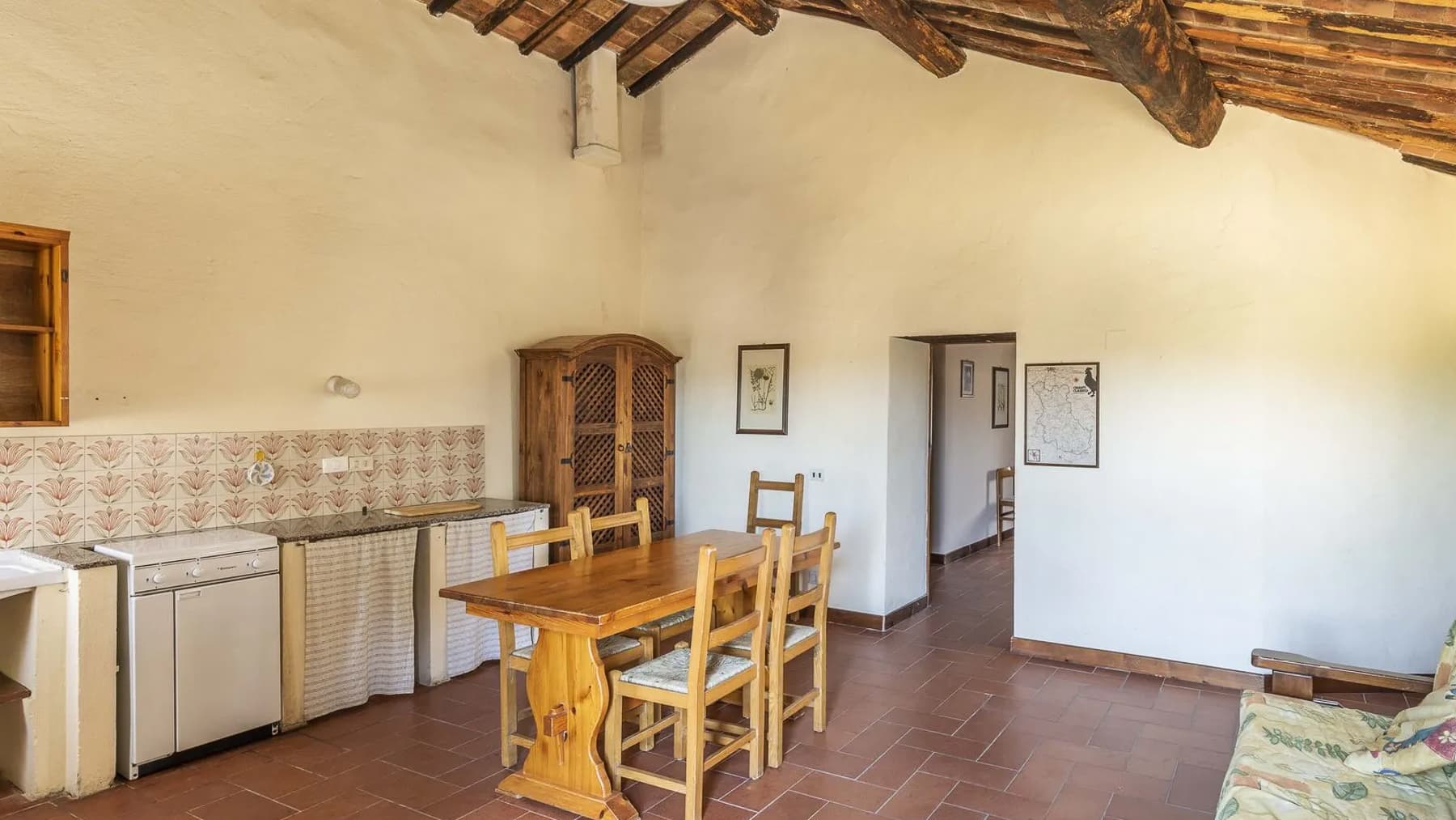 Interiors (9)