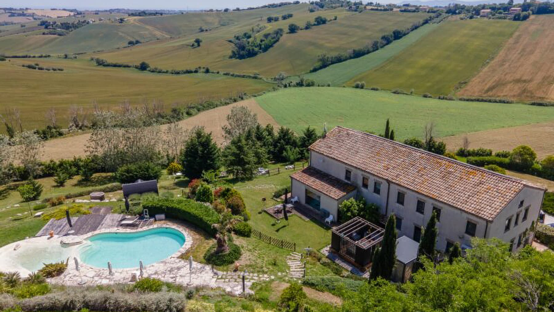 Rustic Country House in Sant'Angelo in Vado, Marche