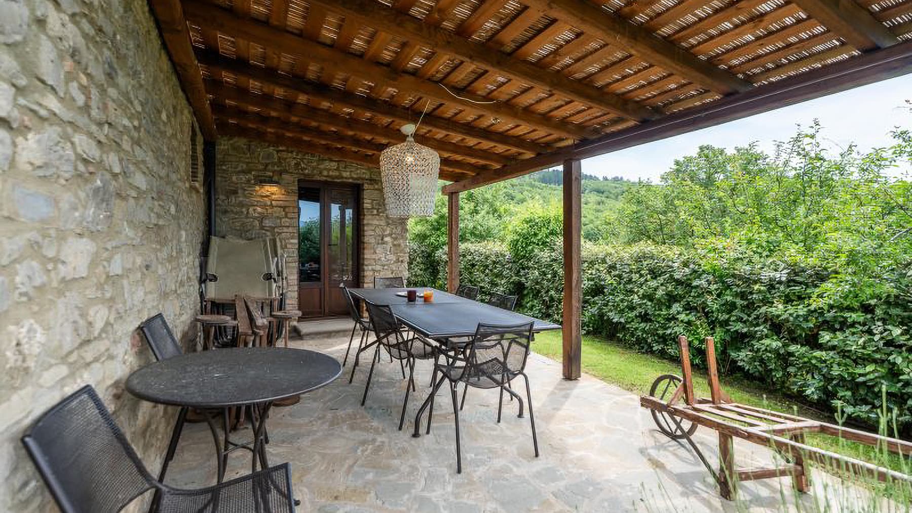 Estate Complex in Monte Santa Maria Tiberina, Umbria