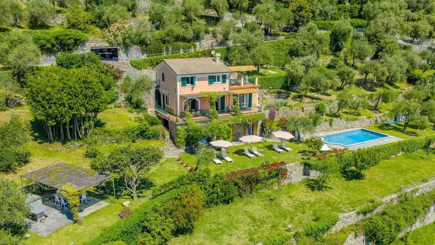 Villa con piscina e vista mare a Zoagli, Liguria